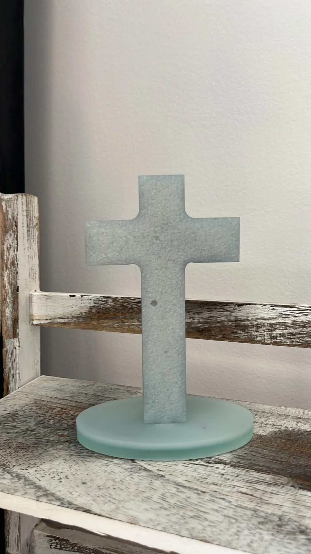 Cruce Bleu-Vert – Monocromia Liniștii